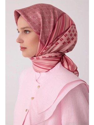 Belli Çiçek Desen Tivil Ipek Eşarp E26KA4423D01-04