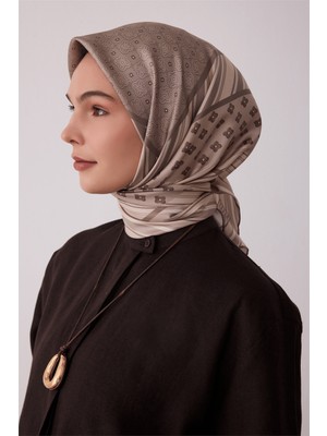 Belli Çiçek Desen Tivil Ipek Eşarp E26KA4423D01-05