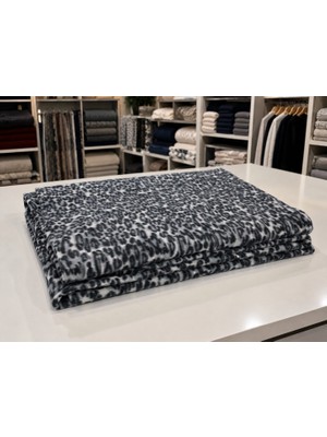 Ecotton Works Leopar Desenli Polar Tv Battaniyesi 140X180 cm – Tek Kişilik Battaniye Gri Renk