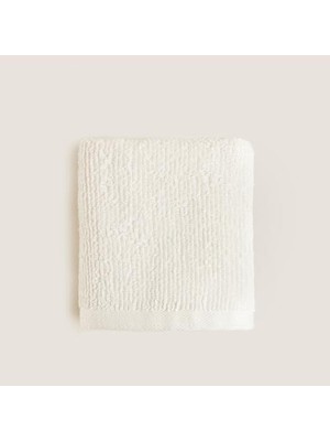 Mey İthalat 30X50 cm Ekru El Havlusu Carlin