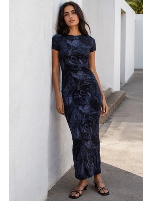 Madmext Lacivert Batik Desen Uzun Elbise MG1849