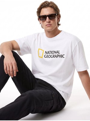 National Geographic N6WM-TST4324 Beyaz Bisiklet Yaka Relaxed Düz Erkek T-Shirt