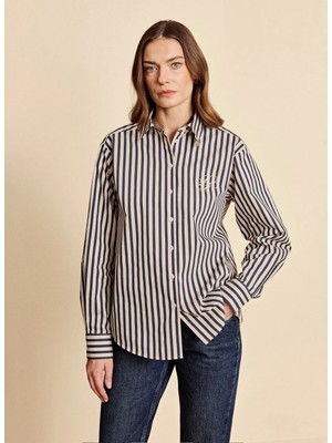 Brooks Brothers Bej - Lacivert Kadın Regular Fit Çizgili Gömlek BBFW26FSH011