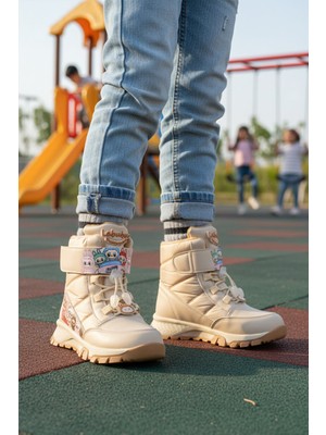 Ayakmod Bej Soğuğa Dirençli Kaymaz Tabanlı Desenli Cırtlı Bağcıklı Kız Çocuk Sneaker Bot 999 F