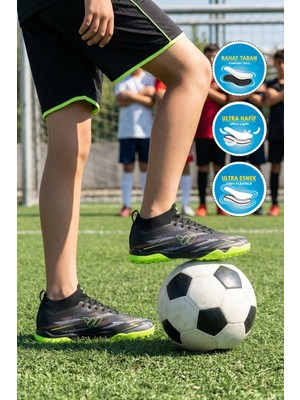 Walkway Siyah Çoraplı Bağcıklı Unisex Futbol Ayakkabısı Halı Saha Strike G