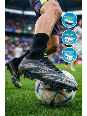 Walkway Siyah Çoraplı Bağcıklı Erkek Futbol Ayakkabısı Krampon Strike M