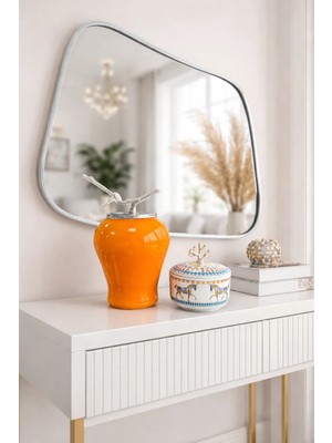 Feray Home Dekoratif - Soft Sarı Şah Küp Herm At Obje Gümüş