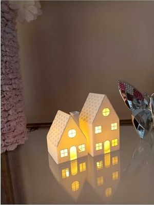 Kazan Hobi Yılbaşı Süsü LED Işıklı 2'li Ev Dekorasyon 7-10 cm 2 LED Mum Dahildir
