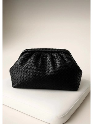 TheMoiss The Moiss Felix Kadın Katlanabilir Beyaz Zincirli Detaylı Omuz El ve Çapraz Çanta