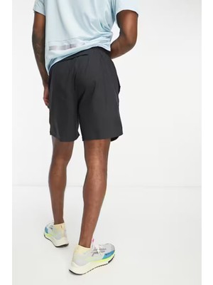 Nike Dri-Fit Challenger 18 cm Siyah Erkek Spor Şort