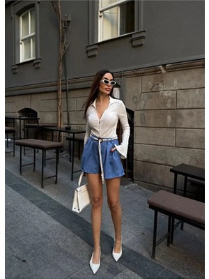 Nido Moda Kadın Örgü Kemerli Pileli Mini Şort