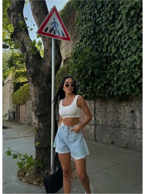 Caddebostan Moda Nido Moda Yüksek Bel Geniş Paça Püsküllü Denim Şort