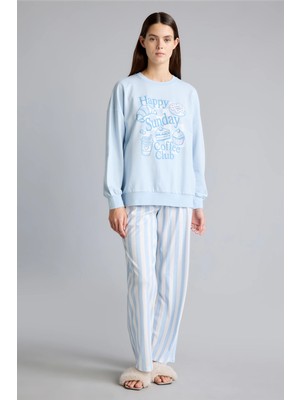DeFacto %100 Pamuk Regular Fit Uzun Kollu Baskılı Üst Çizgili Alt Pijama Takımı H8801AX26AU