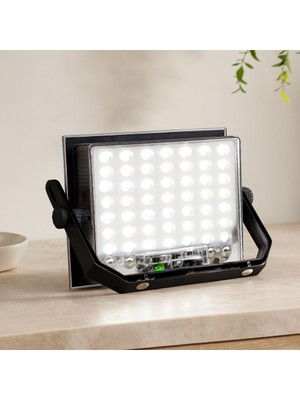 TeknoKapsül 200W Güneş Enerjili LED Projektör - Kamp & Dış Mekan