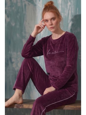 Farya Home Luxury Velvet Fransız Kadife Yanları Şeritli Ekstra Soft Pijama Takımı