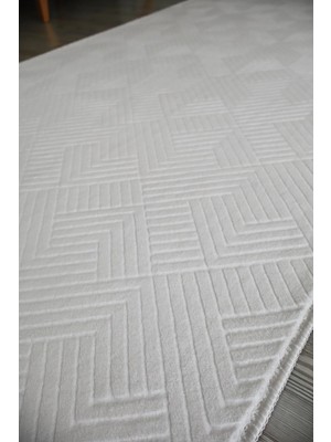 Merinos Aden Kabartmalı Salon Koridor Mutfak Yolluk Kaymaz Taban Krem Halı