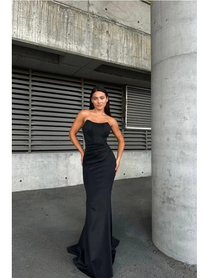 Khi-Zai Kadın Şık Model Esnek Likralı Kumaş Straplez Maxi Abiye Elbise