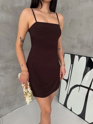 Velmora Fashion Kadın Askılı Şifon Mini Elbise Drapeli Bel Vücuda Oturan Yazlık Şık - Kahverengi