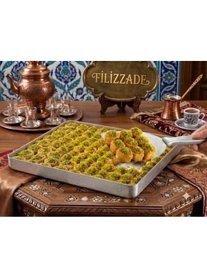 Filizzade 1 Tepsi Saray Sarması Tatlı Cevizli Metal Tepsi Hediyesi Ile