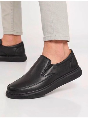 Beren Erkek Hakiki Deri Siyah Bağcıksız Slip-On Günlük Casual Ayakkabı Ortopedik Taban Loafer