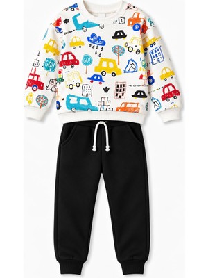Yiğit Butik - Bebeklerinize Hem Şıklık Hem De Konfor Sunan, Araba Baskılı Sweatshirt ve Siyah Pantolon 2’li Alt Üst Takım
