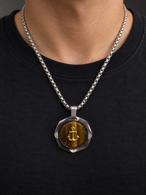 Herşey Nota Gold Renk Çapa Figürlü Kaplan Gözü Görünümlü Çelik Kolye – Şık Tasarım