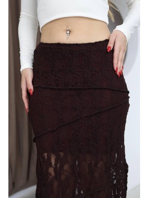 Moda Banuş Mürdüm Dantelli Uzun Astarlı Asimetrik Etek