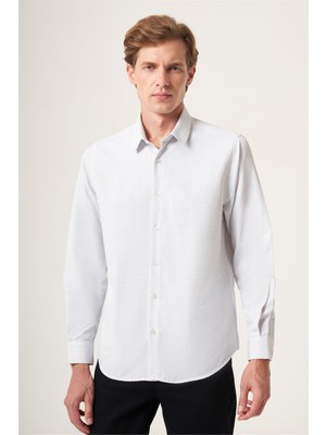 İmza Beyaz-Siyah Sert Yaka Slim Fit Pamuklu Gömlek 1004265123