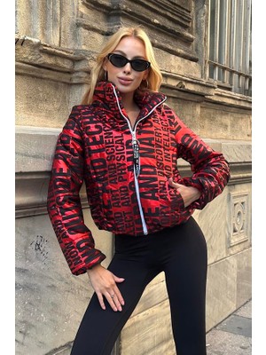 Keyifli Moda Kırmızı Parlak Yazılı Şişme Dik Yaka Fermuar Kapamalı Mont