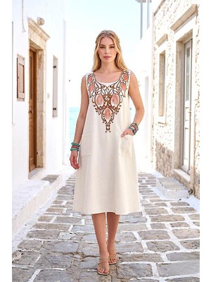 Keyifli Moda Krem Rengi Sarmaşık Nakışlı Keten Elbise