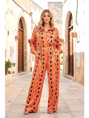 Keyifli Moda Turuncu Desenli Gömlek Yaka Düğmeli Kemerli Bol Paça Saten Tulum