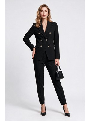 Ekol Kadın Kruvaze Çentikli Yaka Blazer Ceket Metal Düğme Detaylı