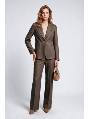 Ekol Kadın Klasik Kesim Tek Düğmeli Dokulu Kumaş Blazer Ceket