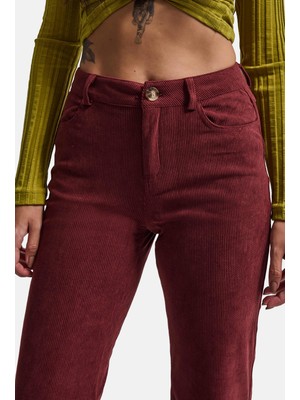 It's Basic Kadın Bordo Flare Fit Velvet Kadife Kumaş Pantolon