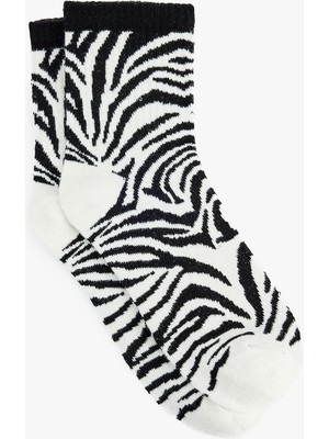 Koton Zebra Desenli Soket Çorap