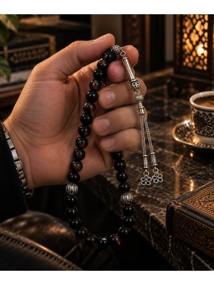 Lia Charm Gümüş Renk Püsküllü 33'lü Siyah Akik Taşı Tespih - Şık ve Hediyelik Doğal Taş Tesbih Modeli
