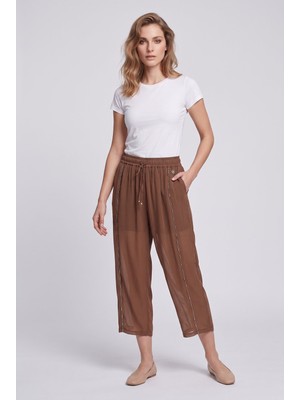 Bsb Kadın İpli Beli Boncuk İşlemeli Şifon Kumaş Rahat Kesim Crop Pantolon