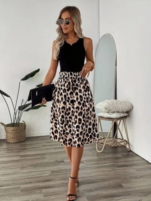 Pileli Store Kadın Askılı Yuvarlak Yakalı Viskon Bluz ve Leopar Desenli Önü Düğmeli Midi Etek Ikili Takım