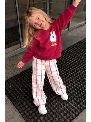 Monila Kız Çocuk Bordo Tavşan Baskılı Pamuklu Sweatshirt ve Kareli Kanvas Pantolonlu Alt Üst Takım