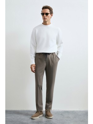 Lufian Erkek Logan Sweatshirt 112030194 Kırık Beyaz
