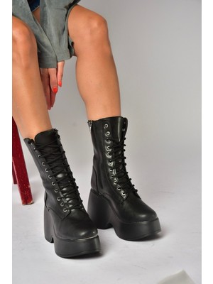 Fox Shoes Z973973209 Siyah Dolgu Tabanlı Kadın Postal Bot
