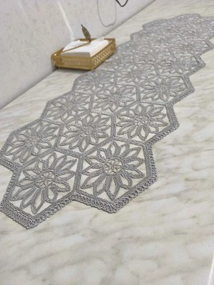 Çt Çeyizci Tekstil Fransız Dantel Detaylı Tek Runner, Masa Üzerine Runner, Masa Örtüsü Runneri