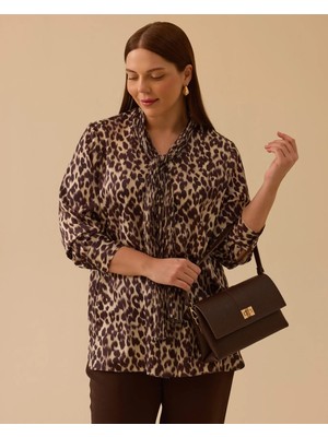 Belirtilmemiş 4008 Büyük Beden Fular Detaylı Leopar Desenli Gömlek #26#