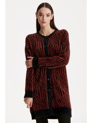 Belirtilmemiş 21283 Zebra Desenli Triko Hırka