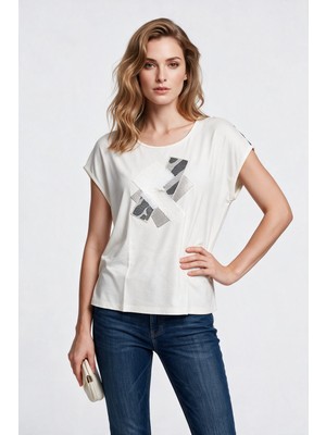 Daido Daıdo Kadın Bisiklet Yaka Geometrik Desen Aplike Detaylı Pamuk Karışımlı Kısa Kollu T-Shirt 20Y331900218