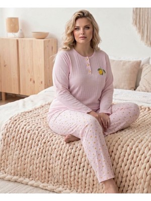 Kadın Kışlık Büyük Beden Nakışlı Desenli Yakası Düğmeli Uzun Kollu Pijama Takımı