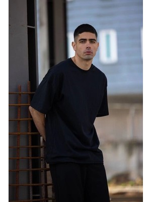 Erkek Düz T-Shirt Kısa Kol Bisiklet Yaka Regular Fit Rahat Kalıp Günlük Tişört - Siyah