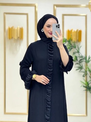 Nazzain Ellia Ön ve Kol Detaylı Ferace Siyah