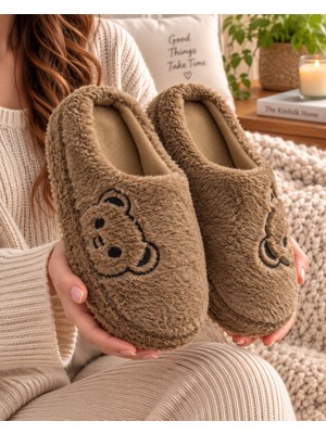 ModaFrato Fluffy Ayıcık Desenli Kadın Ev Terliği Kışlık Yünlü Terlik Ses Yapmayan Içi Yünlü Günlük Rahat Terlik