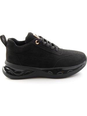 Bambi Siyah Süet  Kadın Sneaker K01228092572